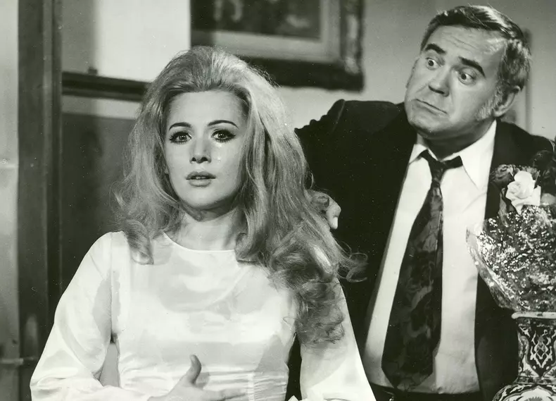 dem-radulescu-e-theatrum