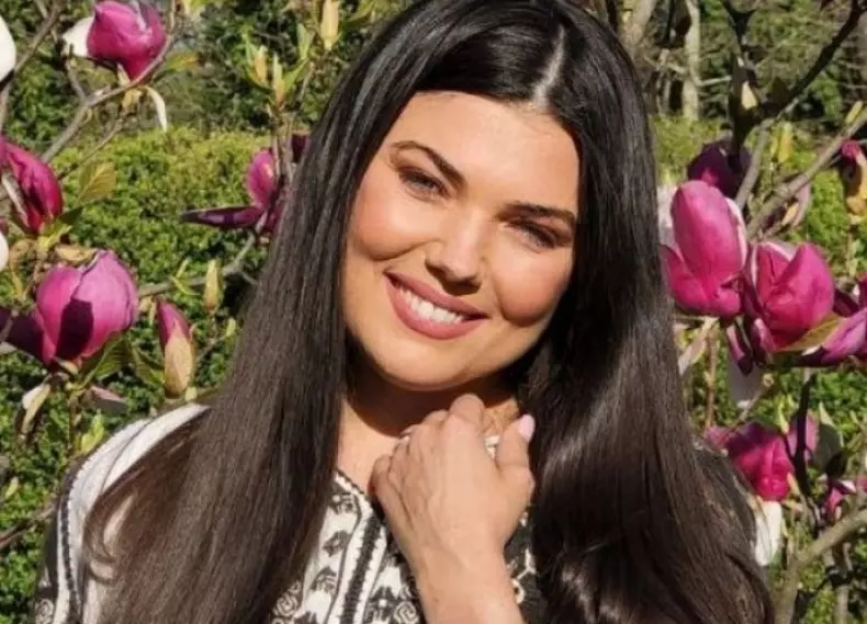 paula seling artistaa