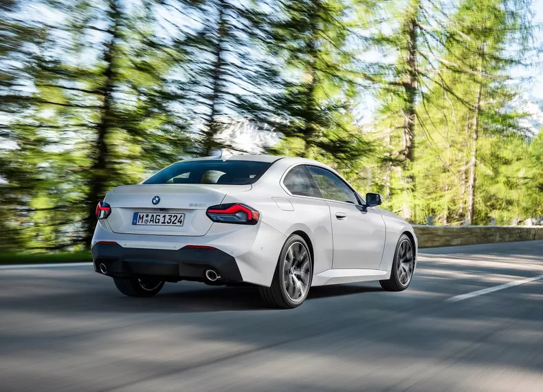 BMW-2-Series_Coupe-2022-1600-19