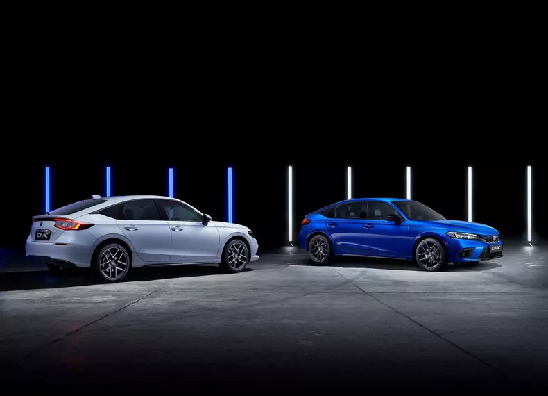 Honda-Civic_eHEV_EU-Version-2023-1600-0a