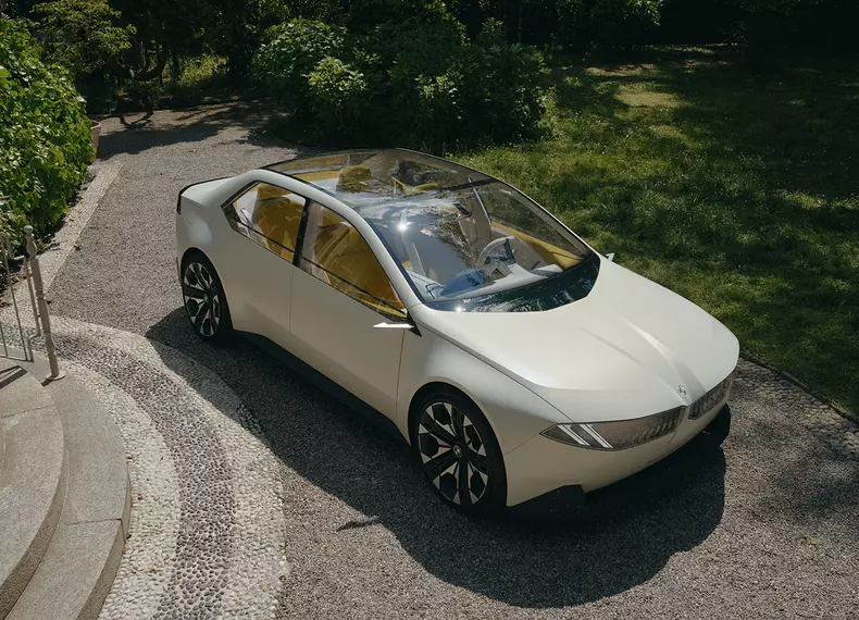 P90519773_highRes_bmw-vision-neue-klas