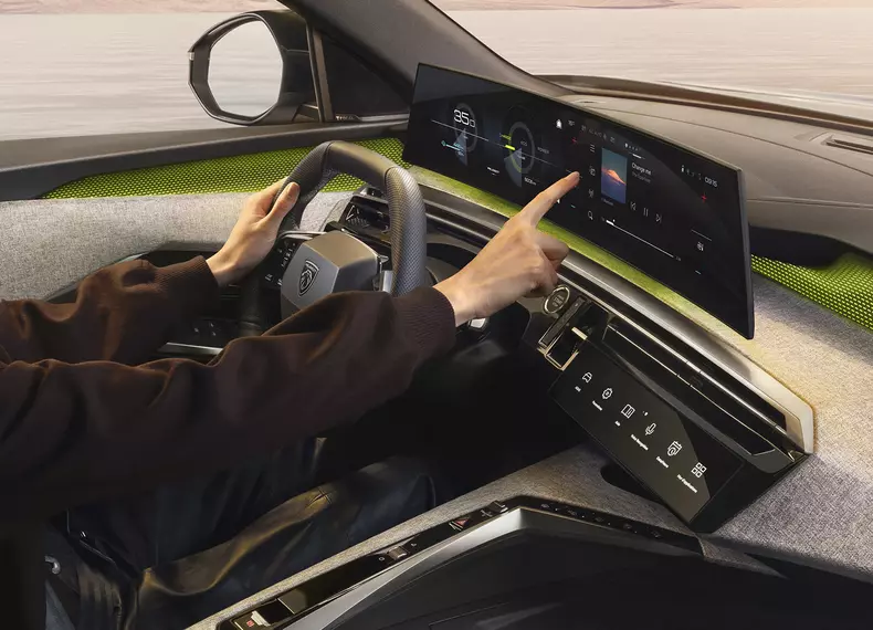 Copyright Greg Jongerlynck @ ContinentalProductions