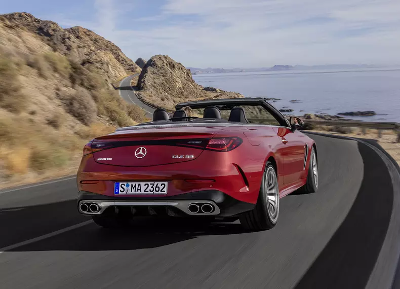 Das neue Mercedes-AMG CLE 53 4MATIC+ Cabriolet

The new Mercedes-AMG CLE 53 4MATIC+ Cabriolet