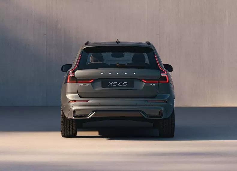 Volvo-XC60-2026-Rear.1a1e50b7