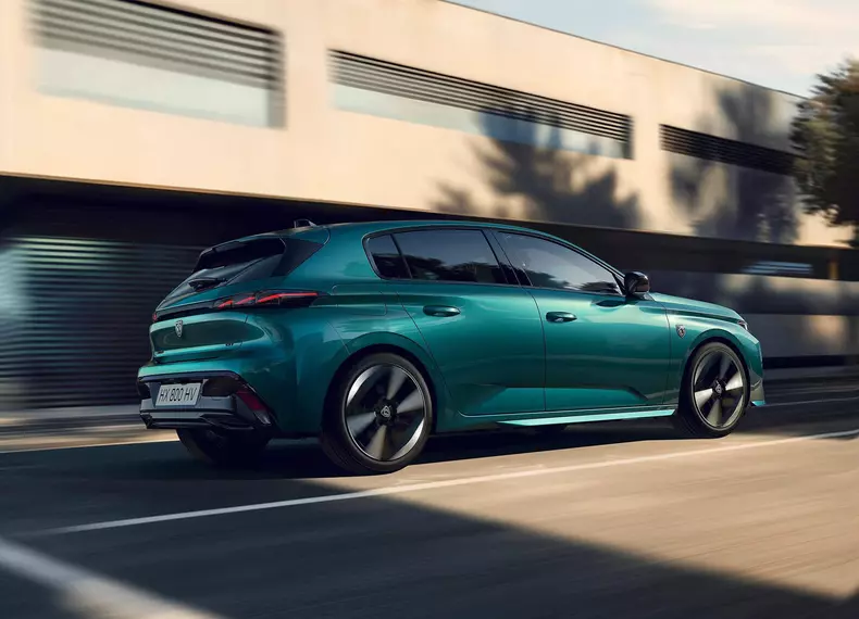 Peugeot-308-2026-Rear_Three-Quarter.c289c6dc