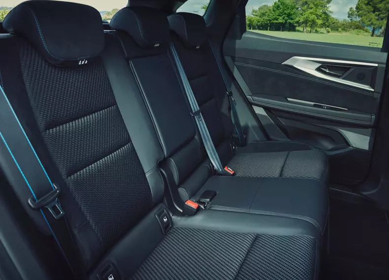 Renault-Austral-2026-HD-9389c7681c085bb1b1e750b3662c65c3f25bd3ac7