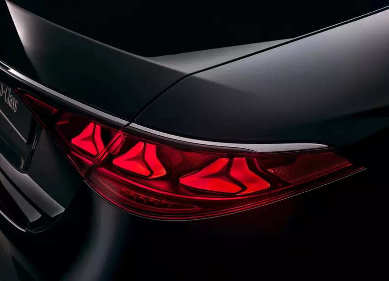 Mercedes-Benz-S-Class-2027-HD-adef65591c212ca2ff2f36cd9ce5e339f9a810376