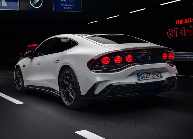 Mercedes-Benz-AMG_GT_4-Door-2027-Rear_Three-Quarter.202e8895