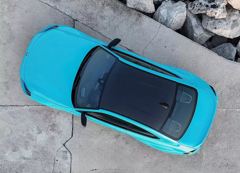 BMW-M2_with_M_xDrive-2027-Top.3e2c97c6