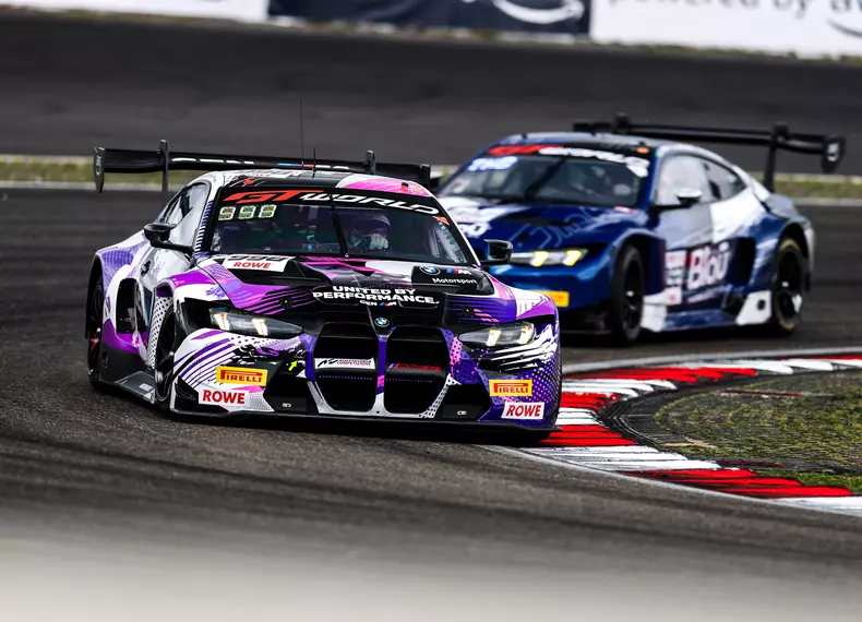 P90653564_highRes_nuerburgring-ger-27-