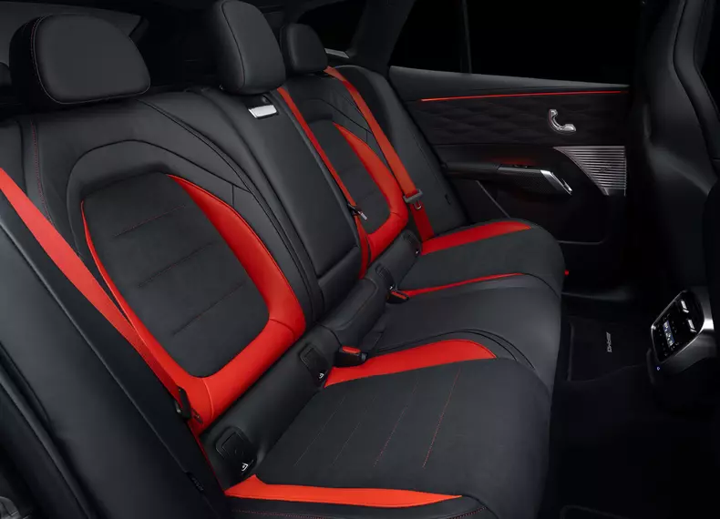 Mercedes-Benz-AMG_GT_SUV-2027-HD-c80d35f81c7dad3fa8df1c5b58ef5208a61cb5e77