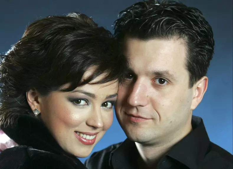 ANDI MOISESCU SI OLIVIA STEER