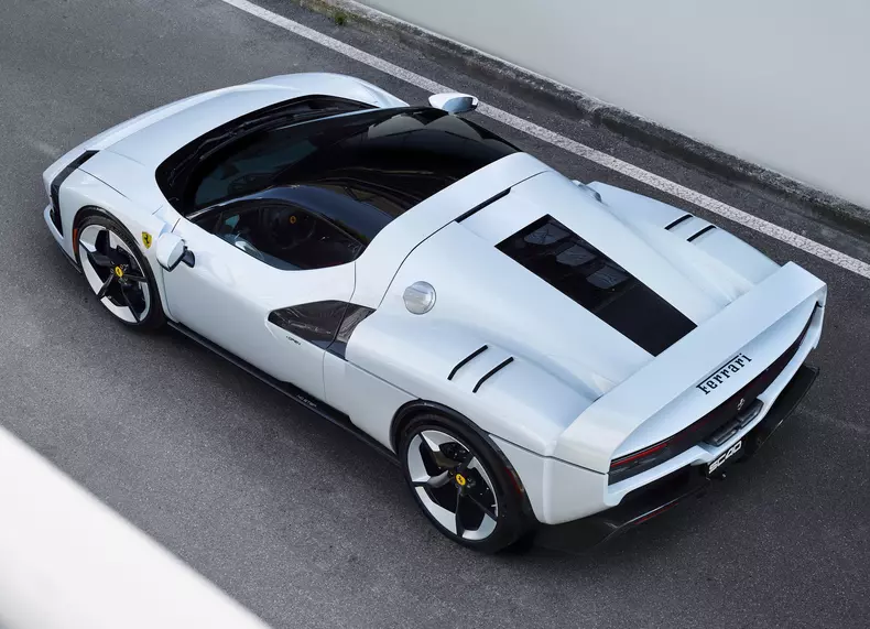 Ferrari-SC40-2025-HD-bd4d181a1bff743b69b8e9fcea066060a4df2ce60