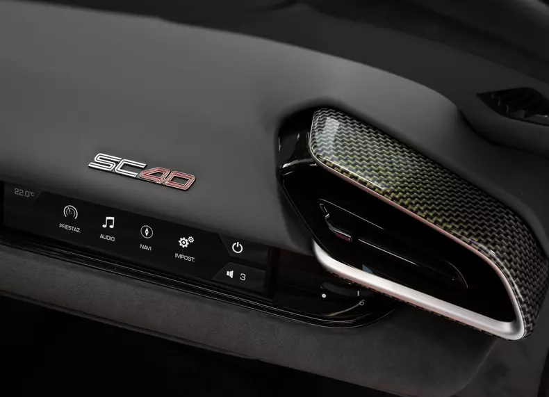 Ferrari-SC40-2025-HD-cfbb0e4e1bff3fdb869605bb24dca1182b49d9e61