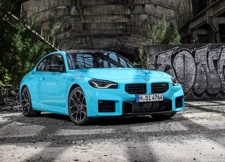 BMW-M2_with_M_xDrive-2027-HD-6285493b1c4c96e0ef73113b94cca06b54ef2eada