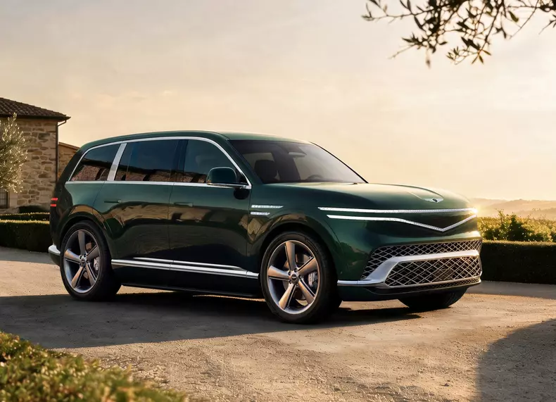 260820_anewiconrsquosarrivalgenesisunveilsgv90flagshipsuv_7