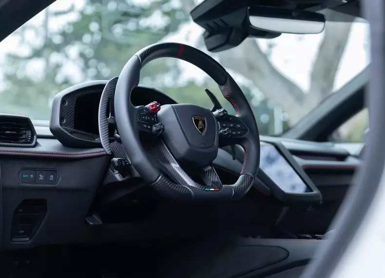 Lamborghini-Temerario_Tricolore-2026-Interior.40e27e1e
