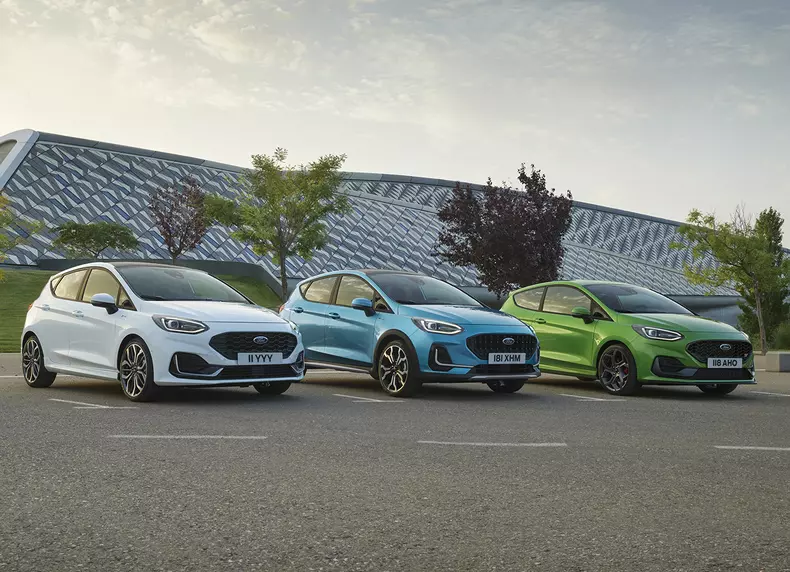 2021_FORD_FIESTA_RANGE