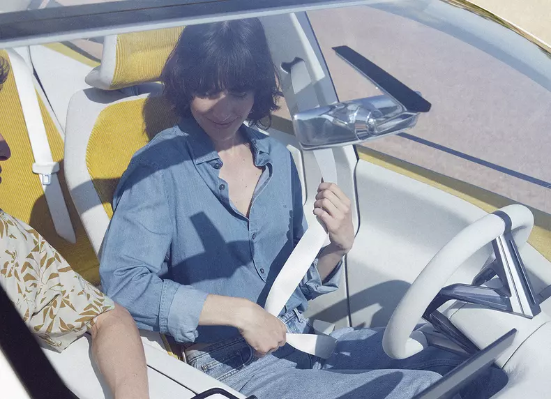 P90519767_highRes_bmw-vision-neue-klas