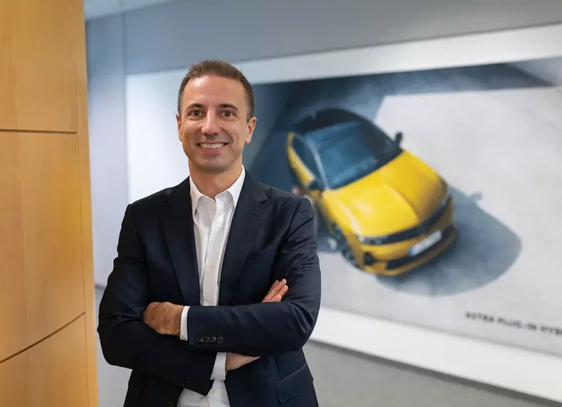 MopelCEOFlorianHuettlAnnouncesMilestonesin2024_521141