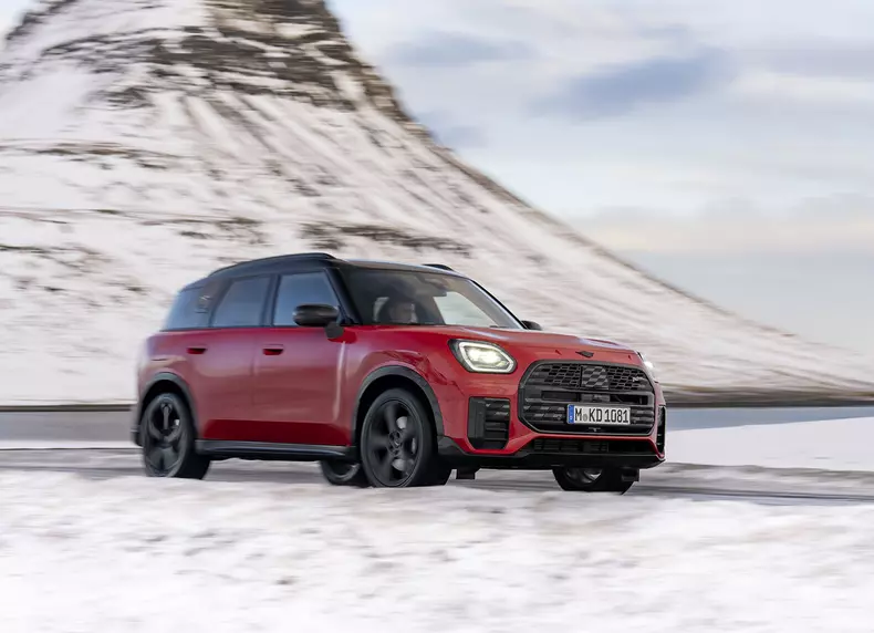 P90536145_highRes_mini-countryman-s-al