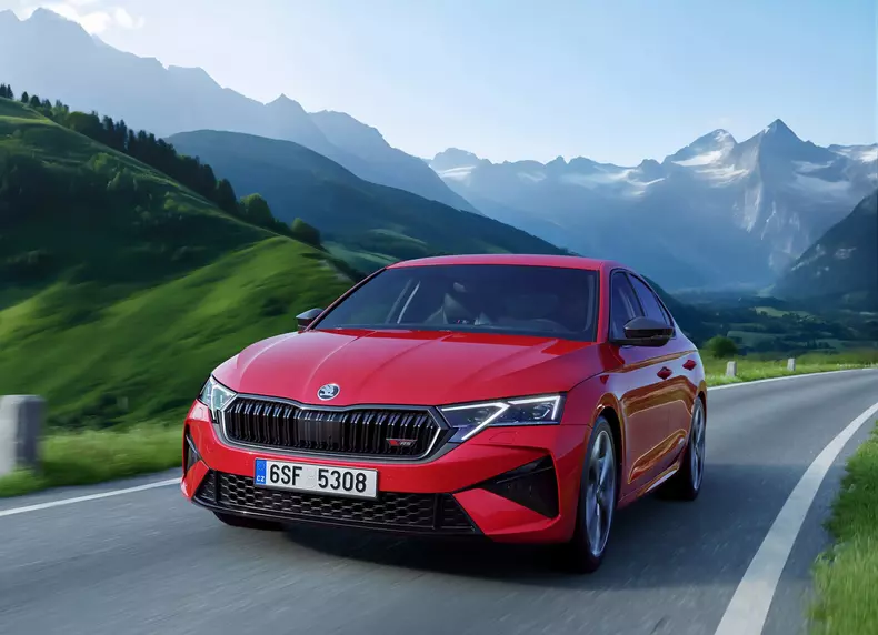 Skoda-Octavia_RS-2025-HD-5701580c1bb375eddd46b25500c431e597a66baba