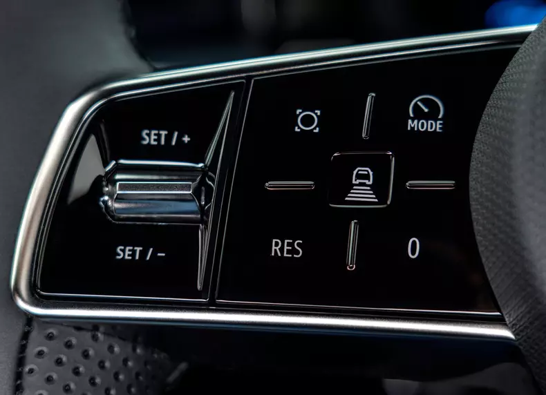 Nissan-Micra_EV-2026-HD-eef7e5271bf2a5943309930cdec5b56b45a8eb3a5