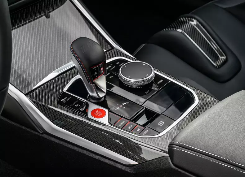 BMW-M2_with_M_xDrive-2027-HD-18fde0941c4c4ee18dfdbb2f36d4a6d2e1ab5eade