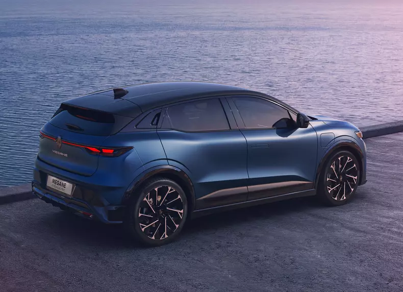 Renault-Megane_E-Tech-2027-HD-7419174b1c53498c00decbab740db0d73b9a55f7a