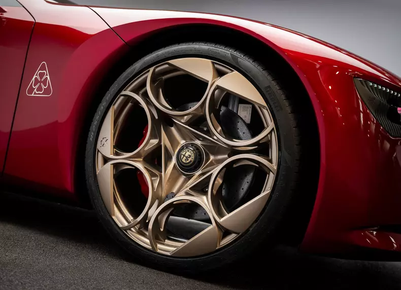 Alfa_Romeo-Cuorerosso_Concept-2026-HD-085b5c731c7a9fa22fbcfd1d91e7535bd40148eec
