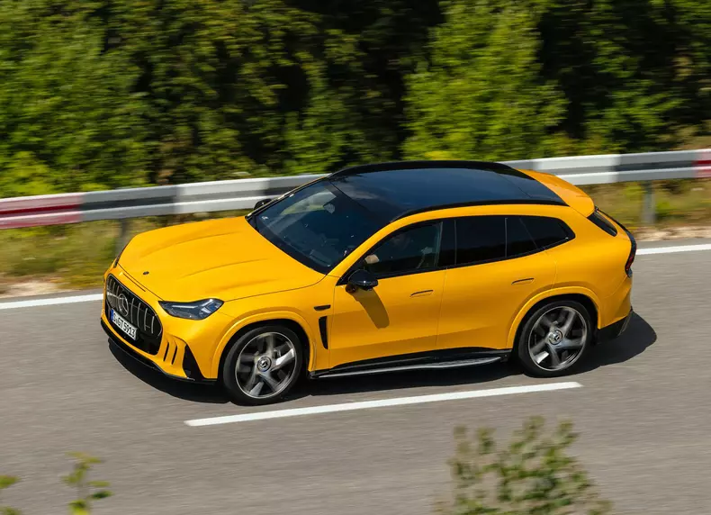 Mercedes-Benz-AMG_GT_SUV-2027-HD-df6210d21c7d807aa7e5bdff71b4f0e05b1507e75