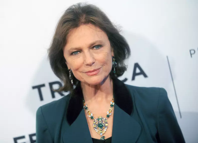 Cum arată Jacqueline Bisset la aproape 74 de ani