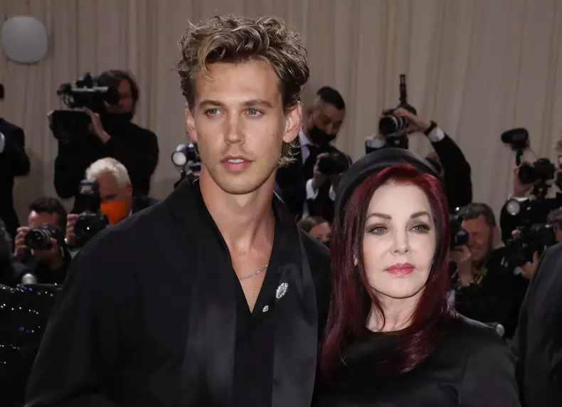 Priscilla Presley