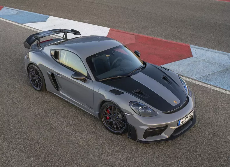 Porsche-718_Cayman_GT4_RS-2022-1600-01