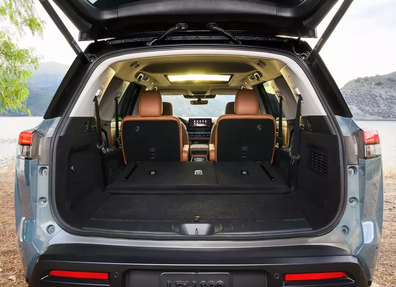 Oissan-Pathfinder-2026-HD-1d55bea31c07cc703421c8e3c57db109a390d147a