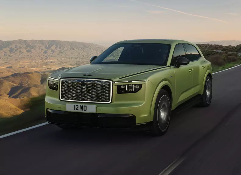 Bentley-Torcal-2028-HD-57c97ec61c74b2d0802feaef1d35b03b248f07534