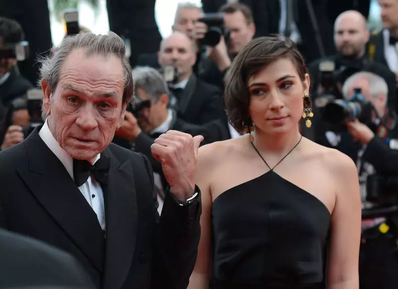 Tommy Lee Jones și fiica sa Victoria, la premiera filmului The Homesman, Cannes 2014