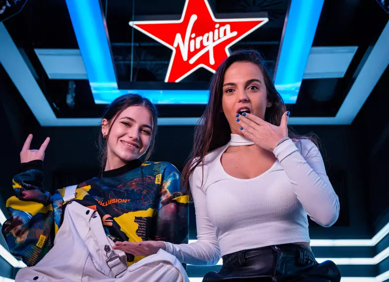 Eurovision-2020-ROXEN-cu-Liza-la-Virgin-Radio-ROmania-0004