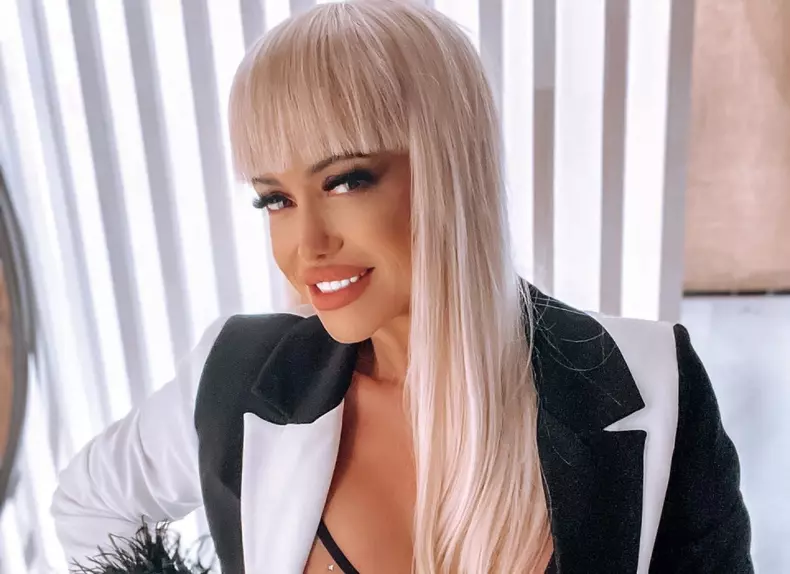 anda_adam_oana_zavoranu-1