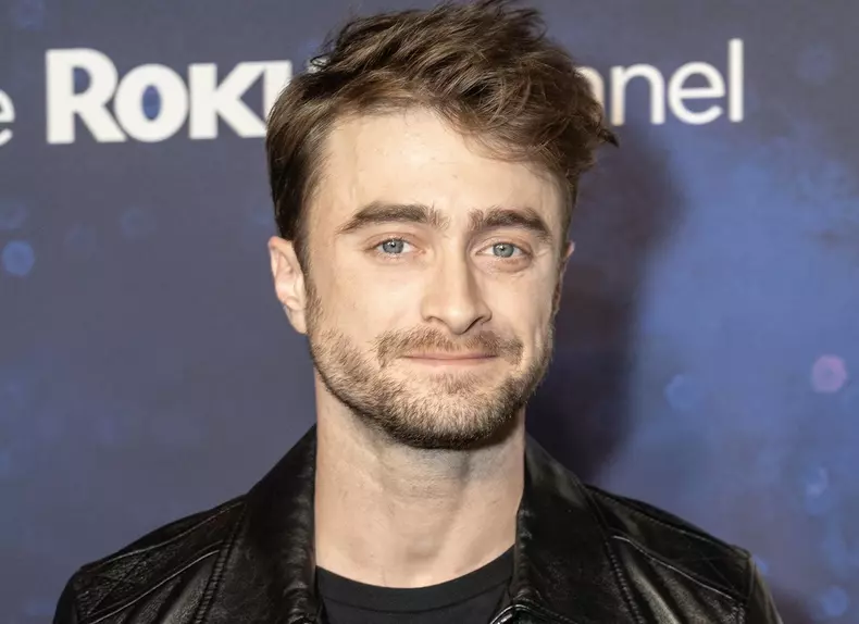 Daniel Radcliffe, transformare radicală pentru rolul din „Creatorii de miracole”. Imaginile au devenit virale