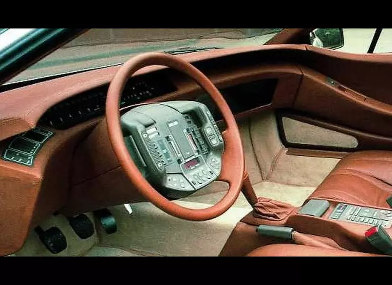 gallery_1984-ford-maya-concept int
