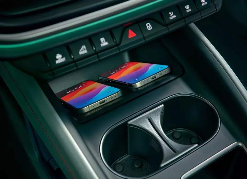 Skoda-Enyaq-2025-HD-5b688a221b99261d9ffa9efd480b02195bb0739f1