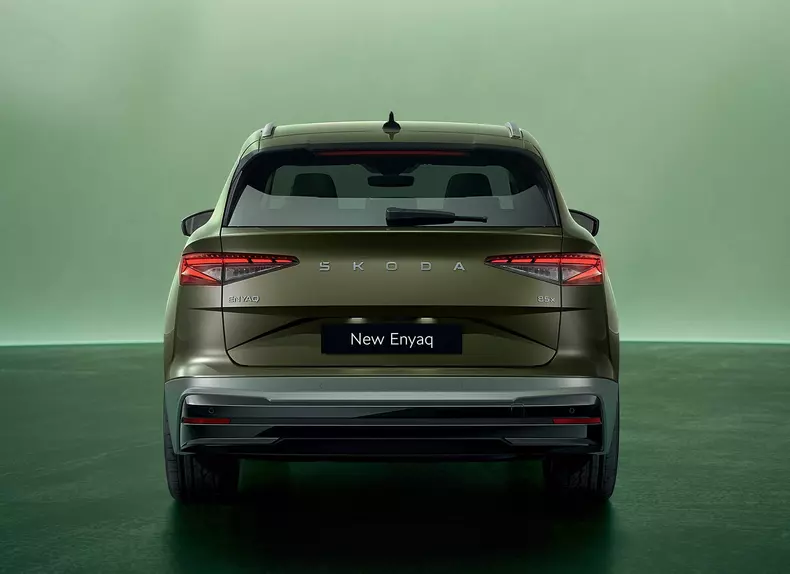 Skoda-Enyaq-2025-Rear.fdca41c5