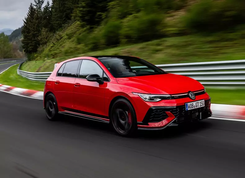 Volkswagen-Golf_GTI_Edition_50-2026-HD-28b55d891c45ec0a133d73abcc63a0583a41bb042