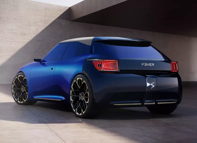 DS-F3VER_Concept-2026-Rear_Three-Quarter.addb9935