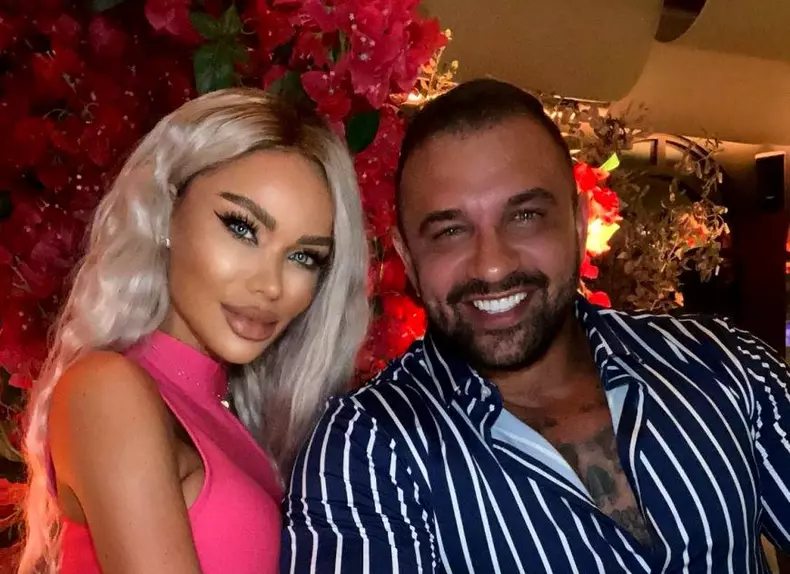 Bianca-Dragusanu-4-3-871x1024-3