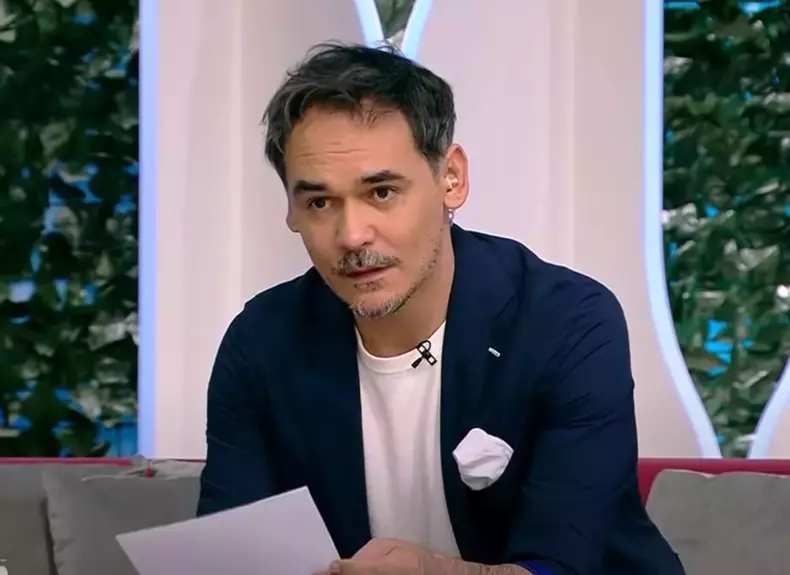 Motivul-pentru-care-Razvan-Simion-si-Dani-Otil-s-au-emotionat-pana-la-lacrimi-in-direct-4