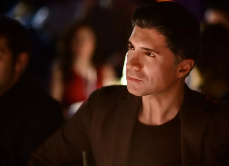 istanbullu-gelin-ozcan-deniz-karesi