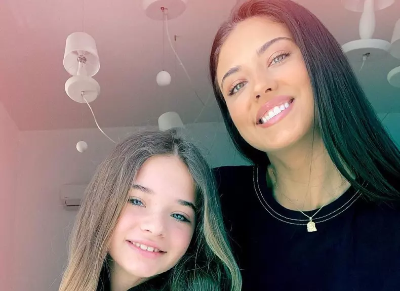 Antonia, primul pictorial împreună cu fiica ei. Maya a împlinit 10 ani