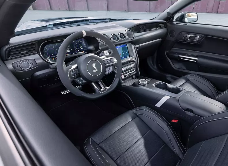 2022_Heritage_Ford Mustamg Shelby GT500_05